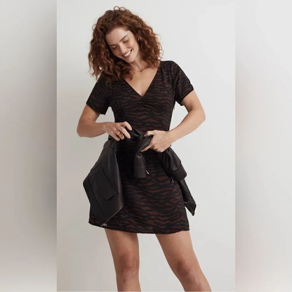Madewell V-Neck Mini Dress in Abstract Animal - Picture 2 of 8